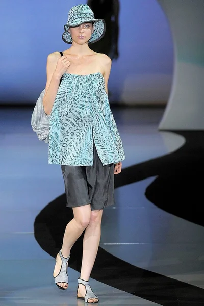 Look 69
